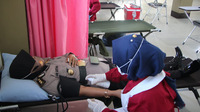 1592443824182 Sambut Hari Bhayangkara, Personel Polda Kalbar Ikuti Aksi Donor Darah