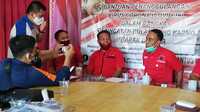 IMG-20200611-WA0052 Anggota DPR RI Fraksi PDIP Bagikan 500 Paket Sembako untuk Terdampak Covid-