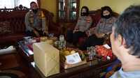 IMG-20200618-WA0033 Peringati Hari Bhayangkara ke-74, Kapolresta Pontianak Kota Kegiatan Anjangsana