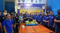HUT ke-9 Garda Pemuda Nasdem (GPND) Kalimantan Barat peringati dengan pemotongan tumpeng di sekretariat DPW Nasdem Kalbar, Sabtu (18/7/2020).
