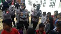 IMG-20200719-WA0101 Kapolresta Bersama Ketua Bhayangkara Pontianak Sambangi Korban Puting Beliung
