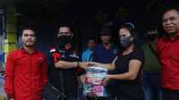 IMG-20200807-WA0093 Repdem Kalbar Salurkan Bantuan Untuk Korban Bencana Alam di Bengkayang