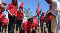 20210221_005129 Lasarus Letakan Batu Pertama Pembangunan Kantor DPC PDI Perjuangan Kapuas Hulu