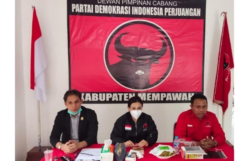 Maria Lestari PDIP Mempawah