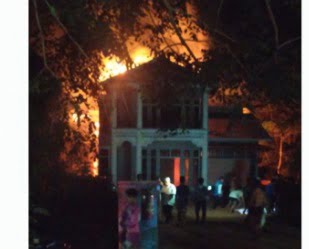 Rumah Milik ASN Dinas PUPR Kayong Utara terbakar