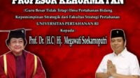 Lasarus Beri Selamat ke Megawati atas Gelar Profesor Kehormatan Lasarus Beri Selamat ke Megawati atas Gelar Profesor Kehormatan