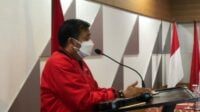 Lasarus saat membuka Rapat Kerja Cabang (Rakercab) PDI Perjuangan serentak secara virtual pada Sabtu (19/6/2021). Lasarus saat membuka Rapat Kerja Cabang (Rakercab) PDI Perjuangan serentak secara virtual pada Sabtu (19/6/2021).