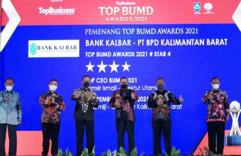 Bank Kalbar Raih Penghargaan TOP BUMD 2021 #Bintang 4