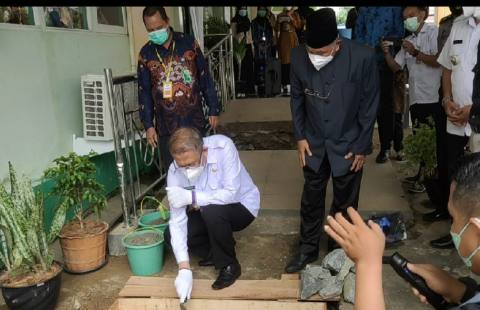 Peletakan Batu Pertama Pembangunan Ruang Depan RSU Yarsi Pontianak