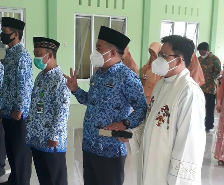 Alumni PMKRI, Pahan Apri Resmi Dilantik Sebagai Kasi Bimas Katolik Sintang