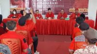 IMG-20220428-WA0113 PDI Perjuangan Kalbar Salurkan Beras Puan Maharani untuk Warga Ketapang