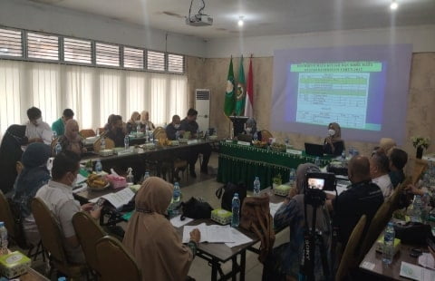 Monev Dan Pemutakhiran Kurikulum Akfar Yarsi Pontianak Bersama Lintas Sektor