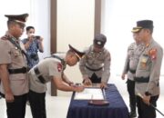 Polres Kubu Raya Gelar Serah Terima Jabatan Kapolsek Sungai Ambawang dan Kapolsek Rasau Jaya Polres Kubu Raya Gelar Serah Terima Jabatan Kapolsek Sungai Ambawang dan Kapolsek Rasau Jaya