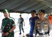 Kapolres Arief pagi Hadiri Apel Pasukan Penanggulangan Karhutla di Kalimantan Barat Kapolres Arief pagi Hadiri Apel Pasukan Penanggulangan Karhutla di Kalimantan Barat