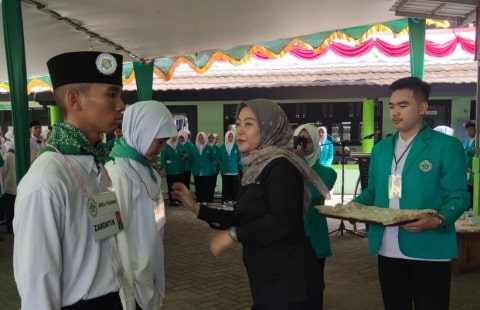 Ratusan Mahasiswa Baru Akademi Farmasi Yarsi Pontianak Ikuti PKKMB