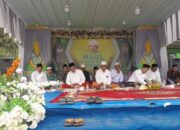 Hadiri Haul Akbar Ponpes RU-IV, KH Abdussalam Didoakan Jadi Bupati Kubu Raya Hadiri Haul Akbar Ponpes RU-IV, KH Abdussalam Didoakan Jadi Bupati Kubu Raya