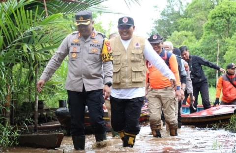 20240115_122643-min Kapolres Kubu Raya Bersama Forkopimda Lakukan Patroli di Pemukiman Terdampak Banjir Rob