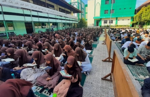 Milad ke 32, MAN 2 Pontianak Gelar Istighasah dan Donasi Save Palestina