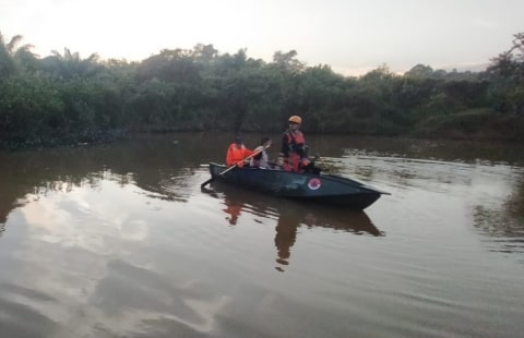 Tenggelam di Sungai Bengkayang, Ibu dan Anak Akhirnya di Temukan