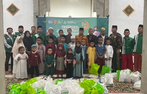 Gelar Safari Ramadhan, GP Ansor Sungai Malaya Berikan Santunan Anak Yatim dan Dhuafa