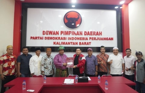 Ambil Formulir Cawagub di PDIP, Desky Optimis Dampingi Lasarus di Pilgub Kalbar