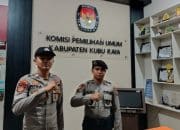 20240925_152342-min Polres Kubu Raya Amankan Tahapan Pemilu di Kantor Bawaslu dan KPU