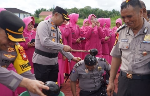 Sebanyak 54 Personel Polisi Kubu Raya Dapat Kenaikan Pangkat Setingkat Lebih Tinggi