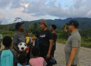 20250127_152002-min Satgas Ops Damai Cartenz Pererat Hubungan dengan Pemuda Lewat Dukungan Olahraga