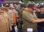 20250131_193129-min Pemkab Salurkan Bantuan Sembako bagi Warga Terdampak Banjir di Kuala Mandor B