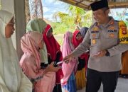 20250310_213202-min Kapolres Kubu Raya Safari Ramadhan ke Pondok Pesantren, Bagikan Bansos untuk Santri