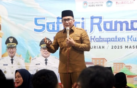 Bupati Sujiwo Alihkan Fungsi Lahan Tak Produktif Menjadi Pasar Desa