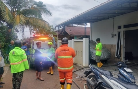 Rumah Warg di Kubu Raya Terbakar, Diduga Karena Arus Pendek