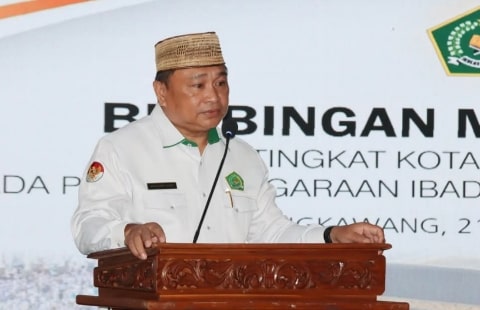 Muhajirin Yanis Ajak Jamaah Haji Perkuat Niat dan Peduli Lingkungan Lewat Gerakan Tanam Pohon