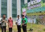 20250422_143351-min Penguatan Ekoteologi, Kemenag Kalbar Tanam Ribuan Pohon Matoa