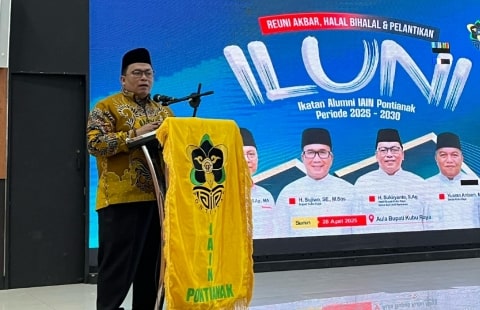 Resmi Dilantik, Sukiryanto Komitmen Tingkatkan kontribusi Alumni IAIN Pontianak Untuk Masyarakat