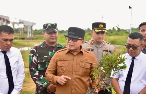 Sujiwo Ajak Elemen Masyarakat Menanam Pohon
