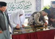 20250525_204736-min Wabup Sukiryanto Sebut Pesantren Harus Siap Bangun SDM Kompetitif