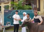 20250607_154354-min Polres Kubu Raya Kurban 2 Ekor Sapi dan 13 Ekor Kambing