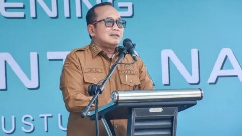 Bupati Sujiwo Resmikan Showroom JETOUR Pertama di Kalimantan Barat