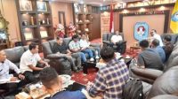 Bupati Sujiwo Gandeng Perusahaan Sawit untuk Perbaikan Infrastruktur Jalan