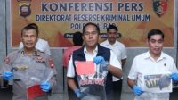 20250917_140605-min Demo di Gedung DPRD, Polda Kalbar Amankan Penyusup Aksi Bawa Molotov dan Sajam