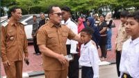 20250930_131107-min Bupati Sujiwo Lepas 12 Siswa Kubu Raya ke Sekolah Rakyat Perintis Kalbar
