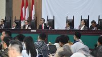 20251018_182443-min KPPU Gelar Sidang Lanjutan Perkara Suku Bunga Pinjaman Daring