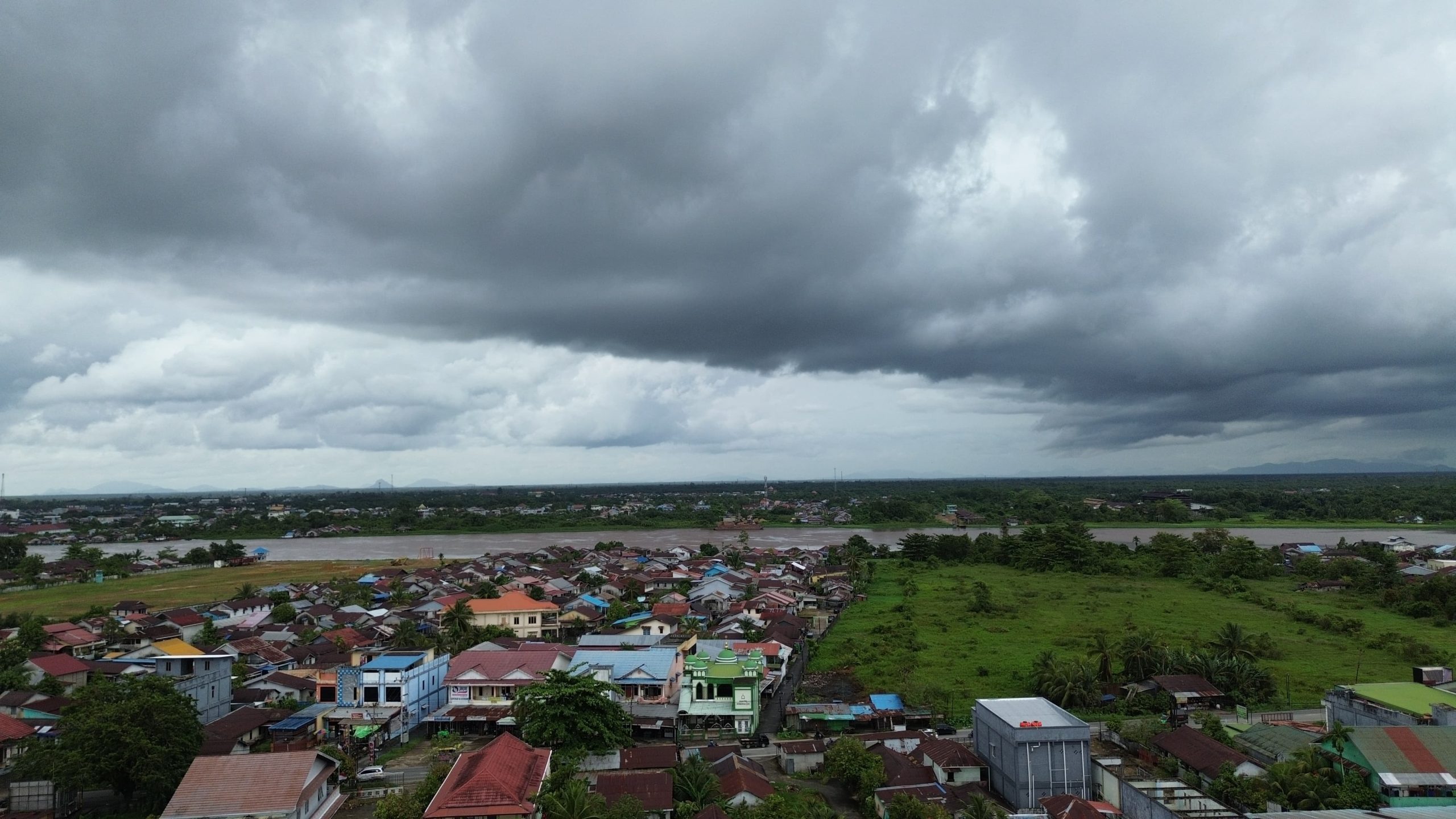 Info Cuaca Kota Pontianak, Dok : By Young