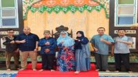 20251116_152625-min Mahasiswa Doktor IAIN Pontianak Gelar Workshop Filologi di Keraton Tayan
