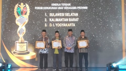 FKUB Kalbar Dinobatkan sebagai FKUB Terbaik 2025 dalam Harmony Awards Kemenag RI