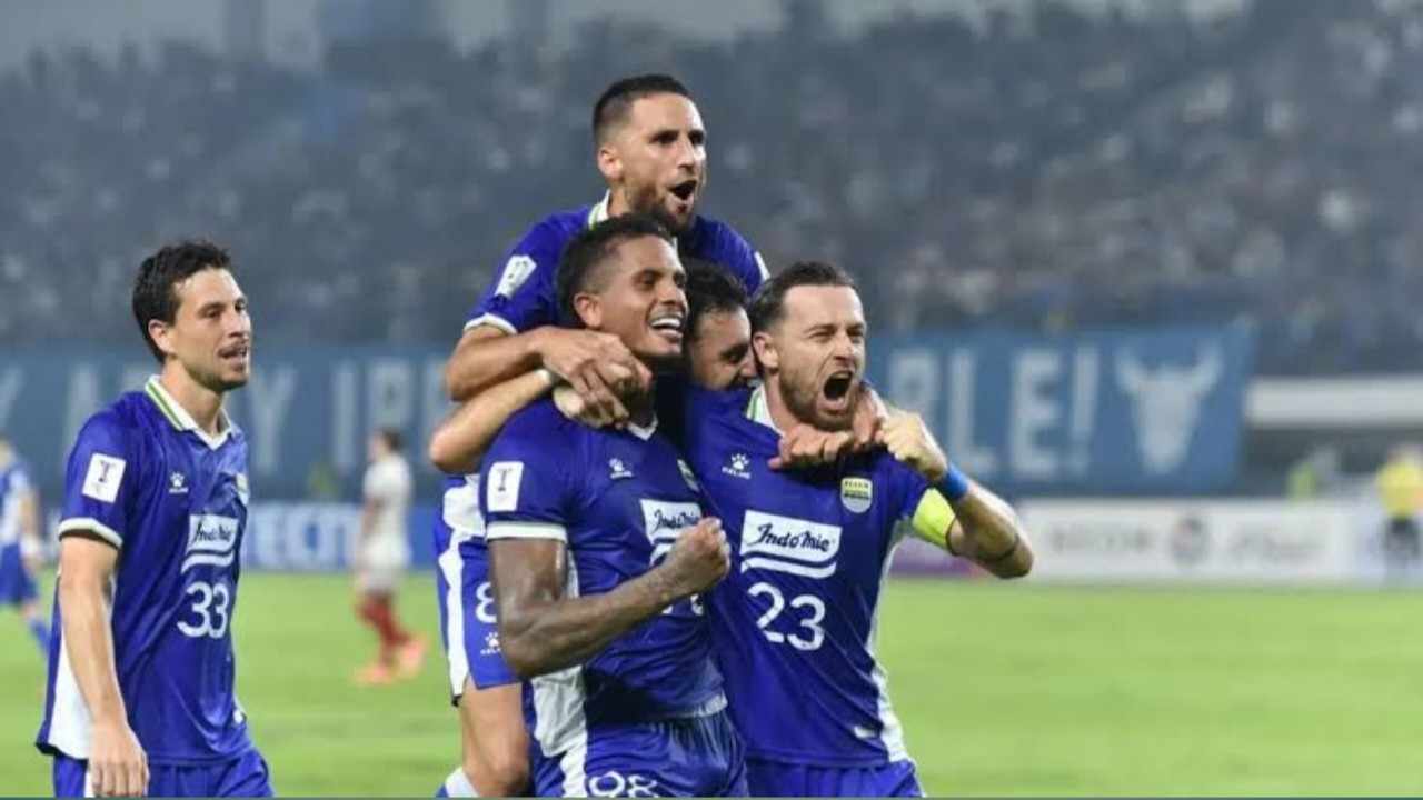 Persib Bandung vs Arema Fc, Sumber Foto : Poskota