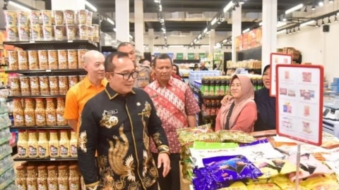 Ligo Market Resmi Dibuka, Bupati Sujiwo: Kubu Raya Siap Sambut Investasi Baru