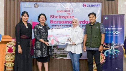Sisternet XLSMART Dorong Kemandirian Perempuan Lewat SheInspire dan KMP 2026 Go Export