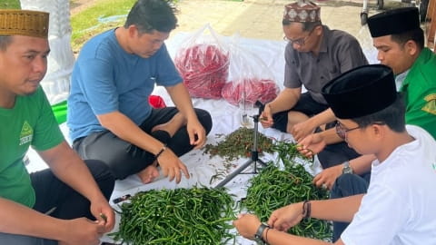 Respons Cepat Bencana, GP Ansor Sumbar Dirikan Dapur Umum Bersama Baznas